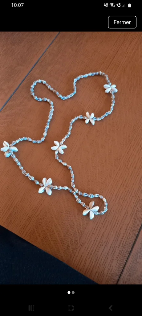 Collier long coquillage 
